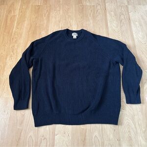 Men's LL Bean Navy Sweater